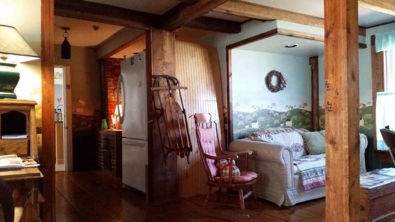 Carriage Barn Inn Keene Εξωτερικό φωτογραφία